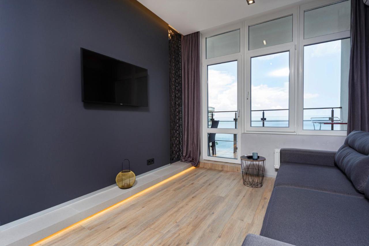 Level 24 - Sea & Sky View Apartment Odesa Exterior foto