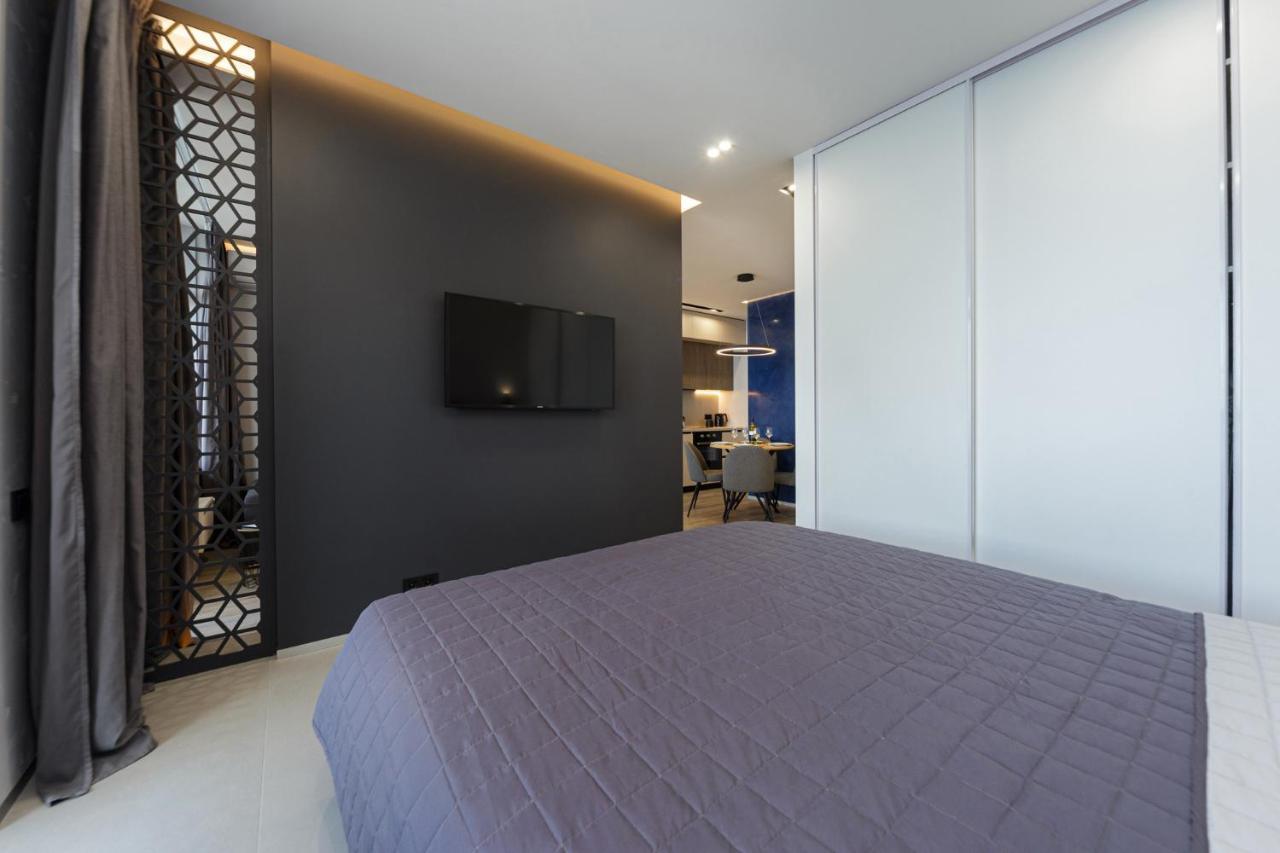Level 24 - Sea & Sky View Apartment Odesa Exterior foto