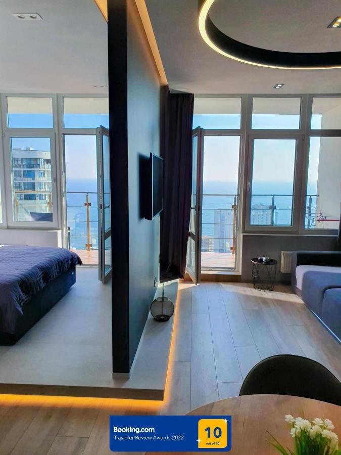 Level 24 - Sea & Sky View Apartment Odesa Exterior foto